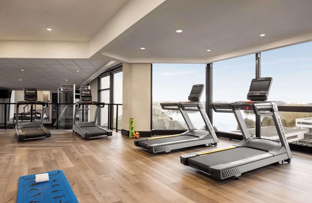 Radisson Blu Vancouver Airport Hotel & Marina