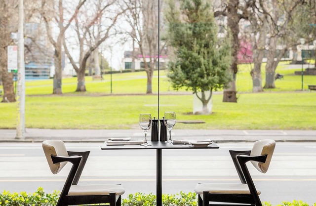 Radisson on Flagstaff Gardens Melbourne