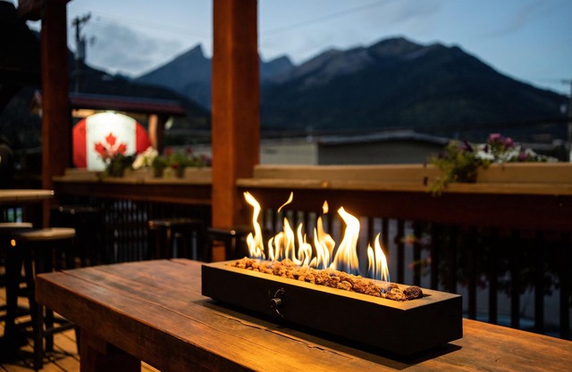 Raging Elk Adventure Lodging