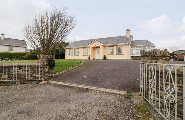 RAHEEN, family friendly in Castletownshend, County Cork