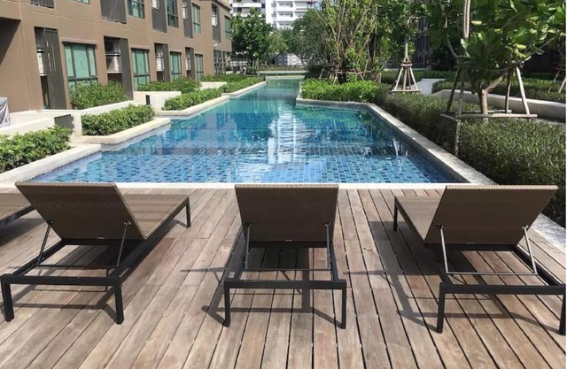 Rain Cha Am Hua Hin