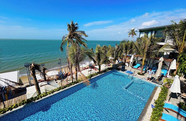 Rainbow Beach Mũi Né - Homestay & Coffee