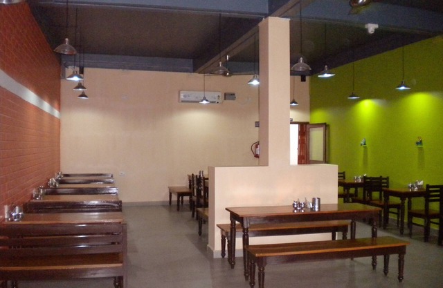 Rains Inn Eco Hotel