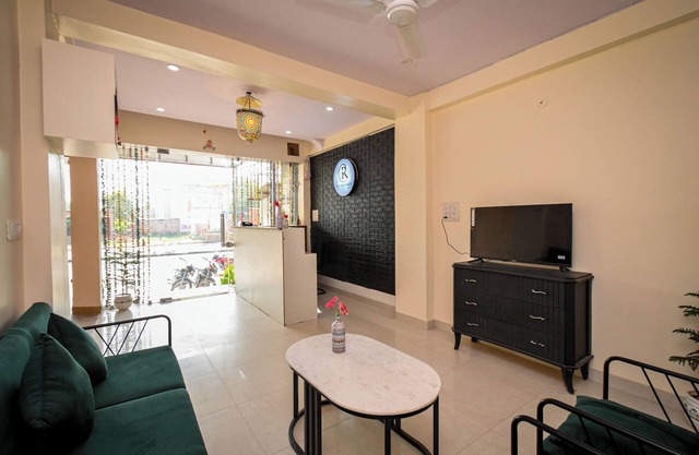 Raj Residency
