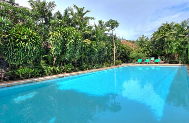 Raja Gardens Hotel