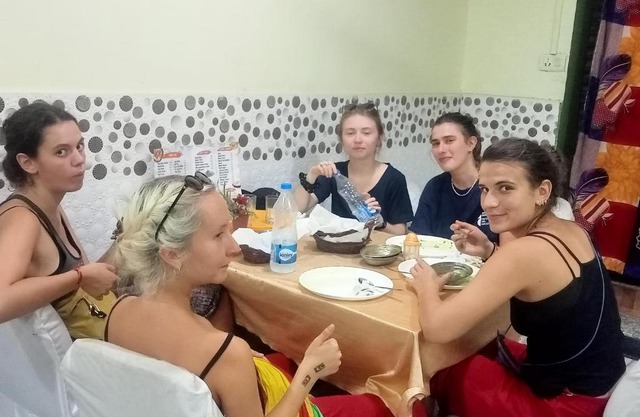 Rajdarvar hotel restaurant