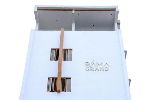 Rama grand