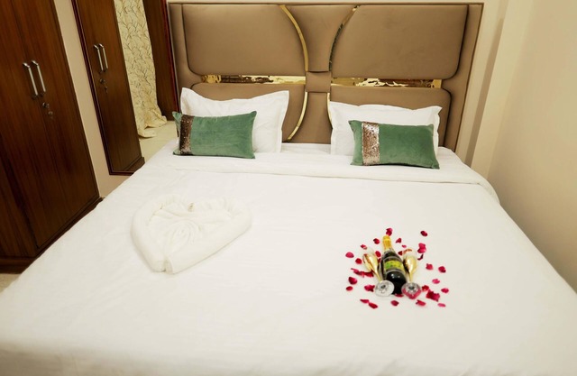 Rama Guest House | Private Jacuzzi | 5 Bedroom | Luxury Stay