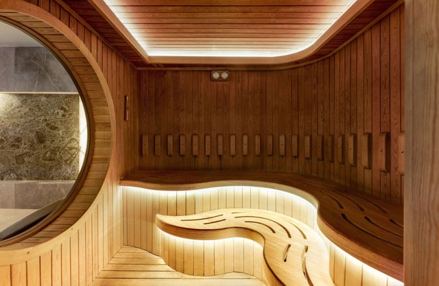 Ramada by Wyndham Istanbul Pera