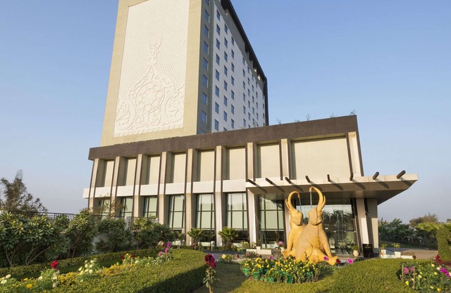 Ramada Plaza by Wyndham Agra