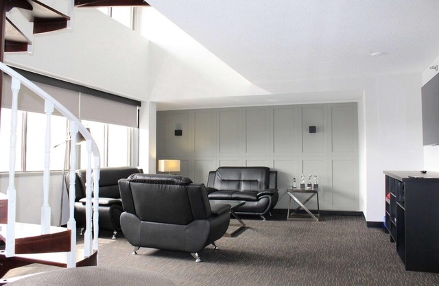 Ramada Plaza by Wyndham Regina Downtown