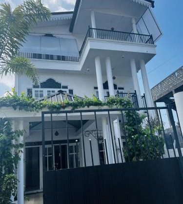 Ramlyn Guesthouse & Restaurant