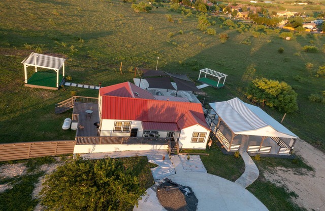 Ranch house price is for house only Special pricing for parties & events