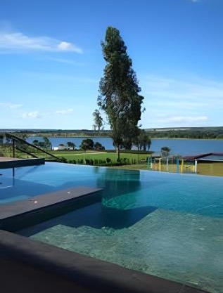 Rancho Beira Lago, Até 20 Hóspedes, Piscina, Churrasqueira, Jr Catito