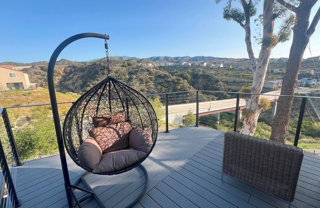 Rancho del Cielo, mordern, luxurious hilltop retreat with stunning canyon views