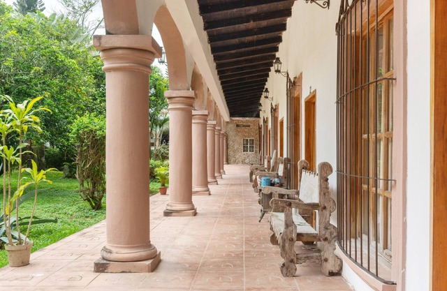 Rancho Hotel El Carmen
