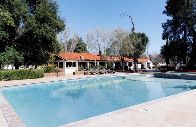 RANCHO SANTA VERONICA Hotel Rustico en las montañas, de Tecate B. C.