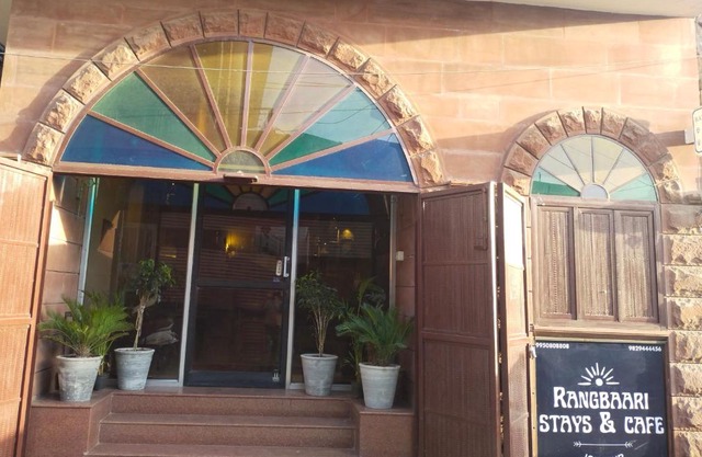 RANGBAARI STAYS & CAFE