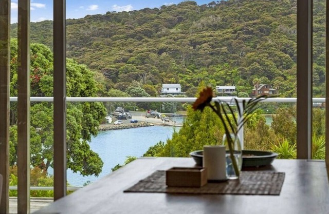 Ranginui Bush Retreat