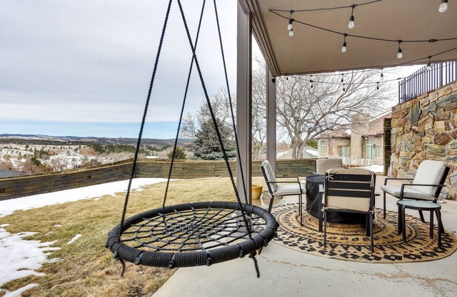 Rapid City Apartment w/ Mountain Views!