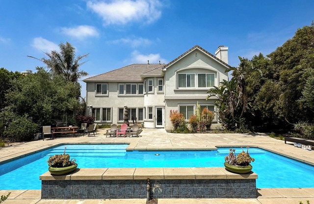 Rare 7BR Home w/ Pool, Game Room & KTV, Near Victoria Gardens