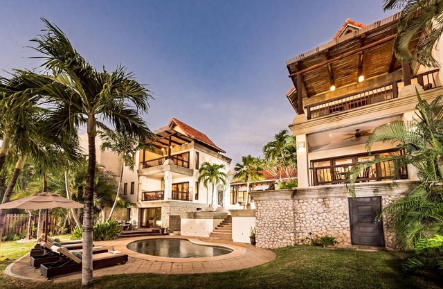 Villa de lujo frente al mar con 5 Master Suites frente al mar
