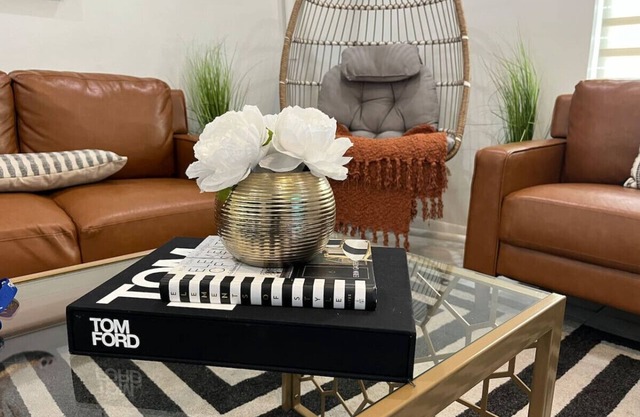Rare Find: New, Modern, Luxury