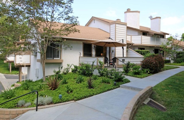 Cerca de Mission Bay, 2BD / 2BA townhouse, Spa, garaje para 2 autos