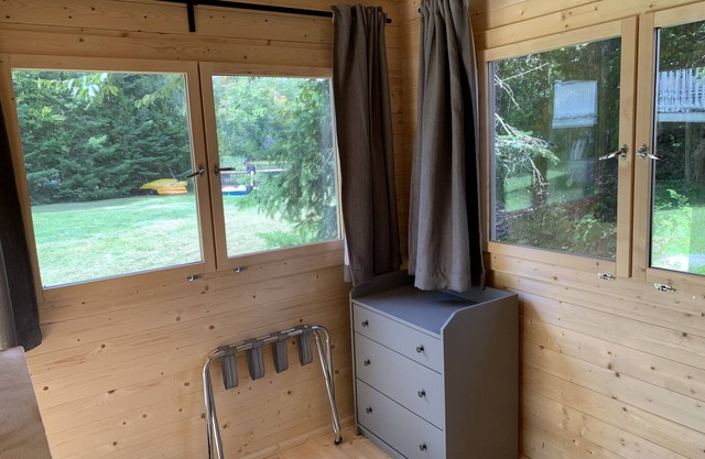 Raspberry Bay lake Cottage ... a great vacation experience