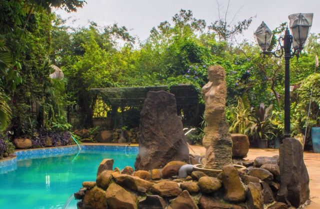 Ravine Hotel