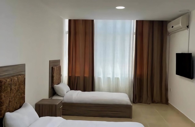Rayan Hotel Suites