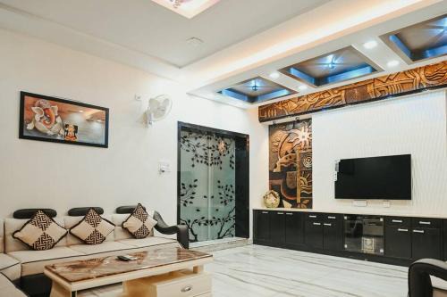 RB Guest House