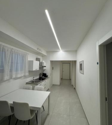 Re House Suite & Deluxe Apartament