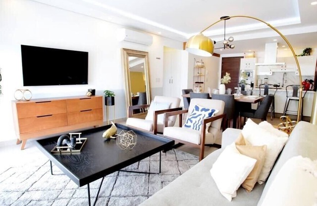 RealLuxe - Departamento de lujo con alberca/gym