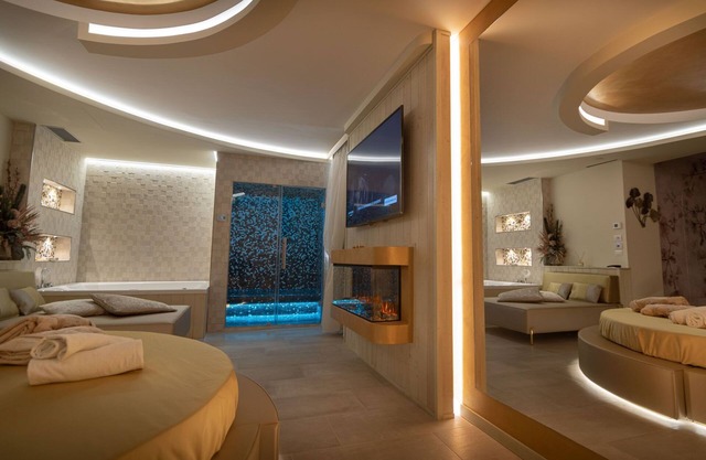 Hotel Suites