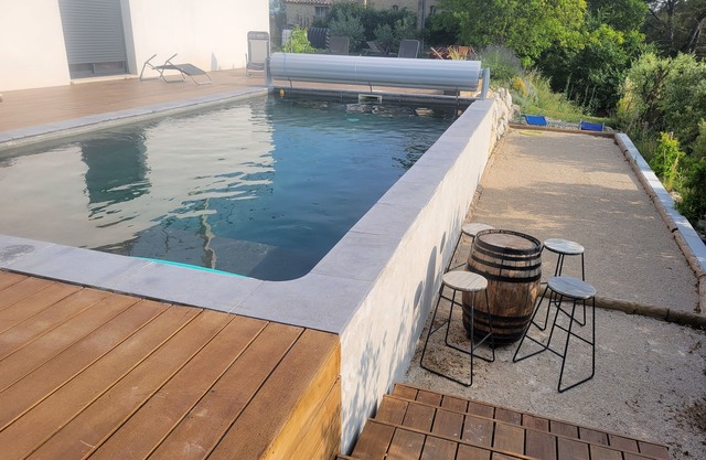 Recent villa with private pool, exceptional panorama