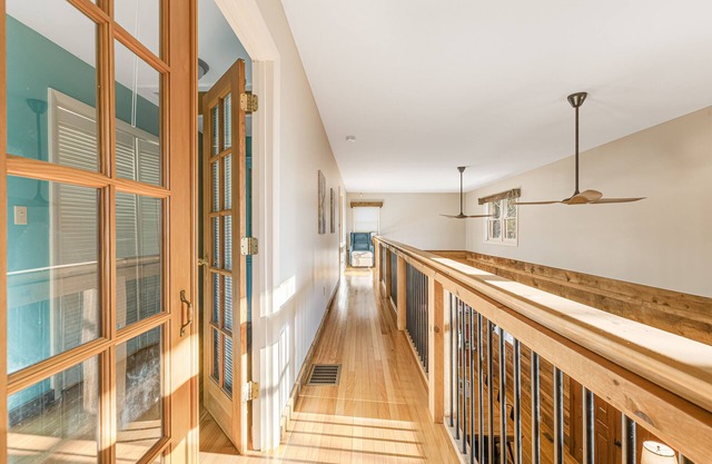 Red Cedar by AvantStay | Cabin w/ Hot Tub + Views!