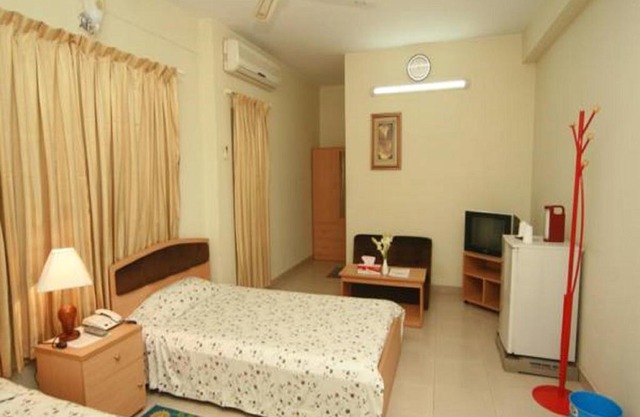Red Chillies Restaurant and Guest house