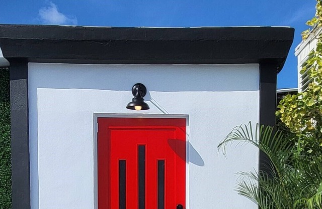 Red Door Suite - Solo 13 mins del Aeropuerto SJU, PR.