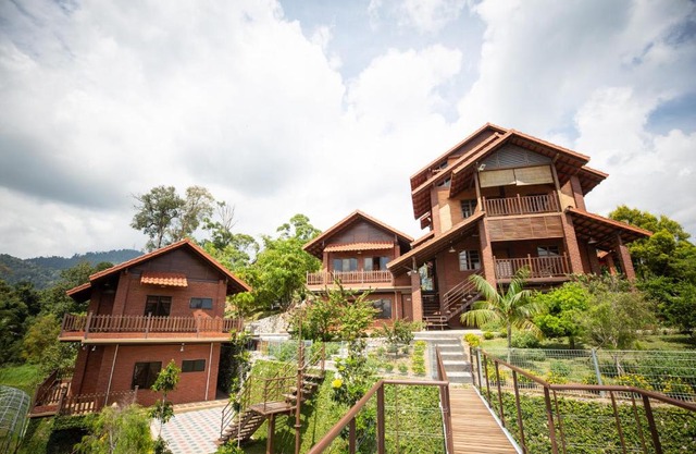 Red House the Garden Stay in Bukit Tinggi by PLAY