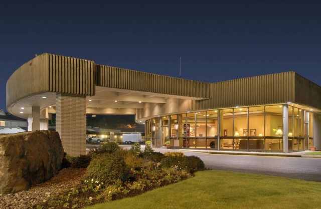 Red Lion Hotel Coos Bay
