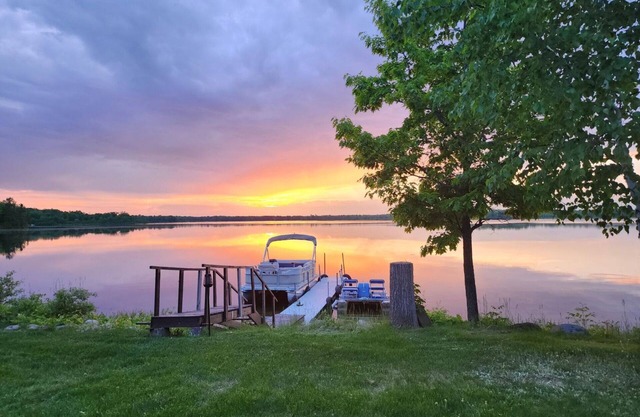 Red Oak Lodge Family-friendly fishing paradise!