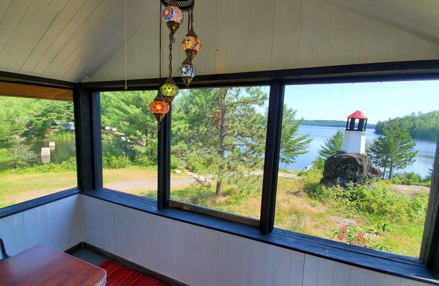 Red Pine Cabin at Pine Falls Lodge