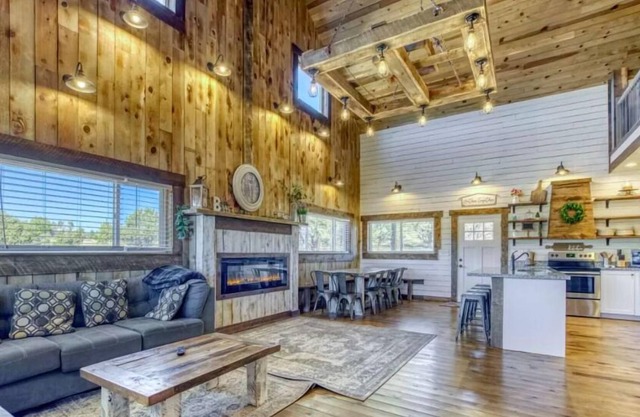 ‼Red Rock Ranch‼ Near Zion's National Park🏞 Hiking Trails🥾 Hot tub💧