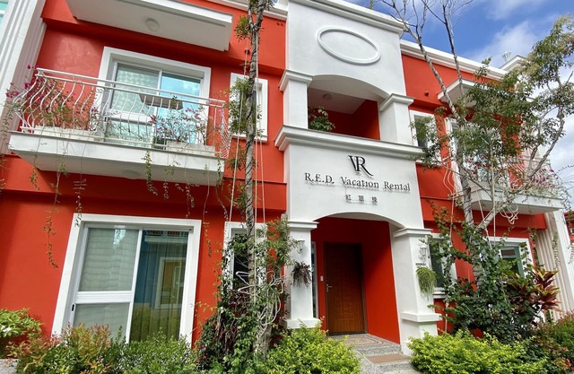 Red Vacation Rental