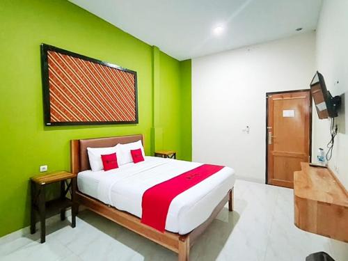 RedDoorz at Flory Hotel Jalan Parangtritis