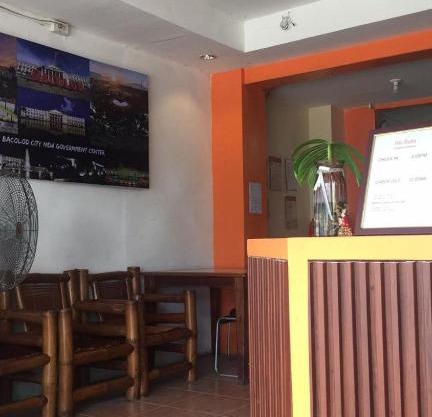 RedDoorz at Rio Bella Lacson St Bacolod