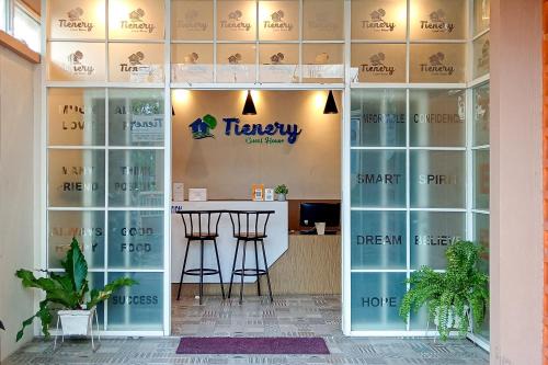 RedDoorz at Tienery Guest House