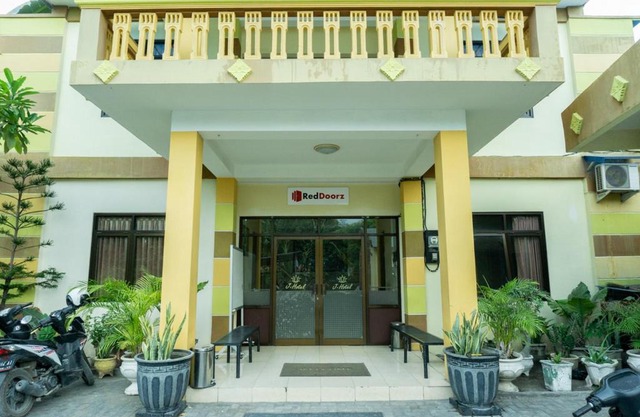 RedDoorz @ Gatot Subroto Ende