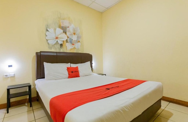 RedDoorz @ Iodium Residence Cikarang